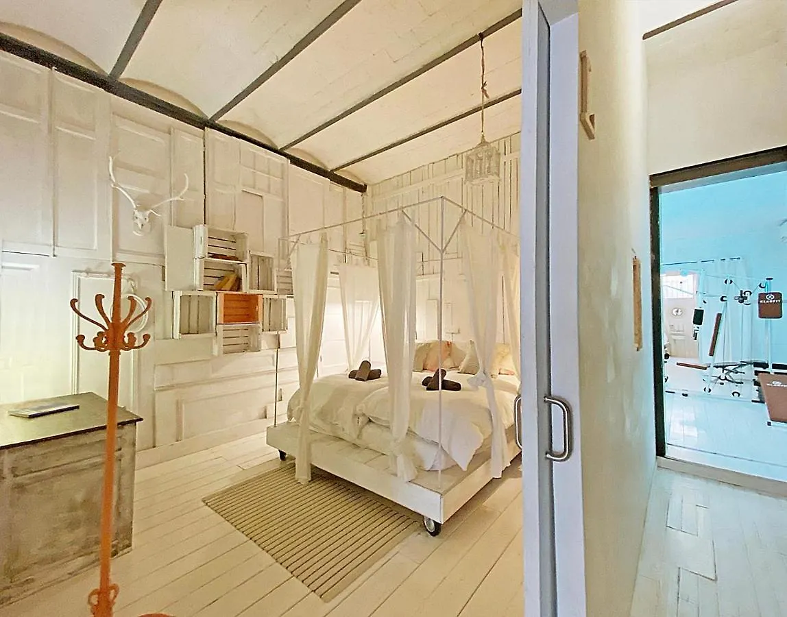 Villa Quartz Барселона Испания