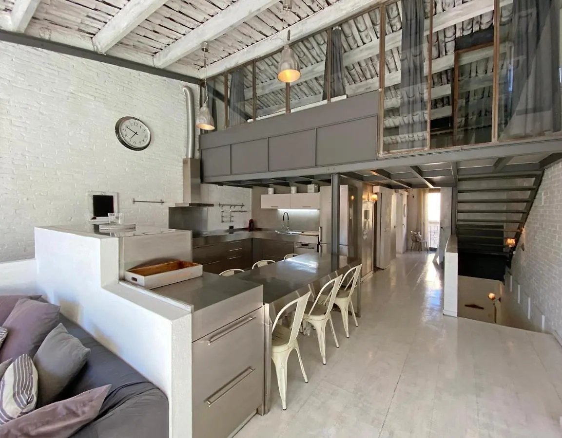 Villa Quartz Барселона 0*,  Испания