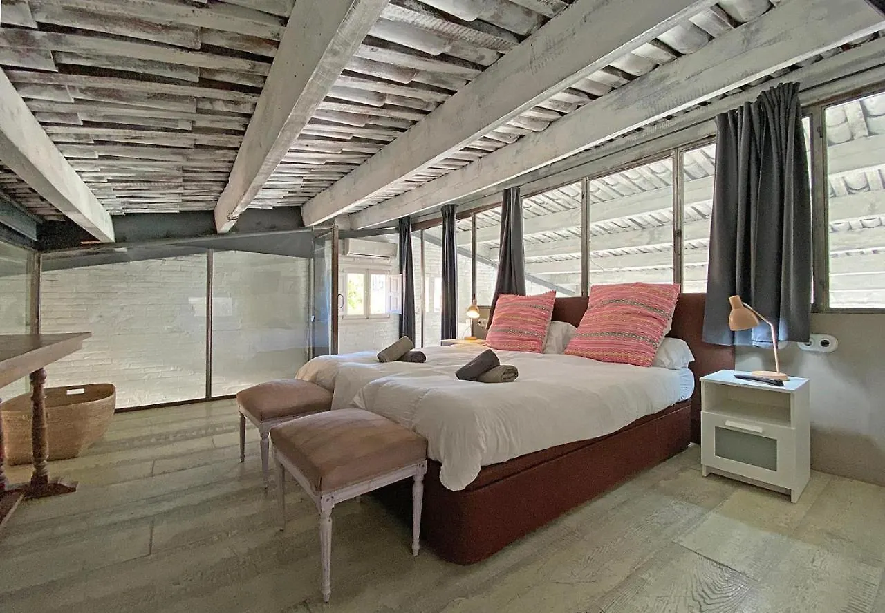 Дом отдыха Villa Quartz Барселона